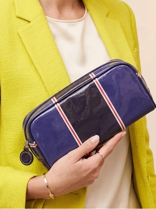 kate spade Handbags - Kate Spade Cosmetic Pouch